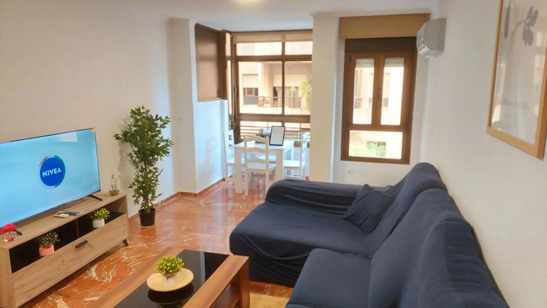 Piso Museo Del Realismo - Catedral - Alcazaba Con Parking Gratis - Super Wifi location